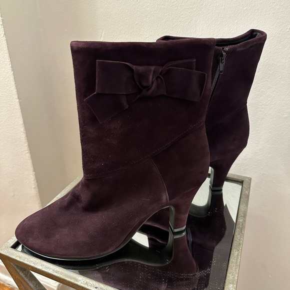 AEROSOLES |  Acappella Suede Boot - Picture 4 of 10
